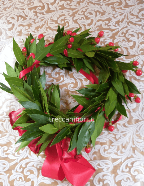 Coroncina con bacche e fiocco