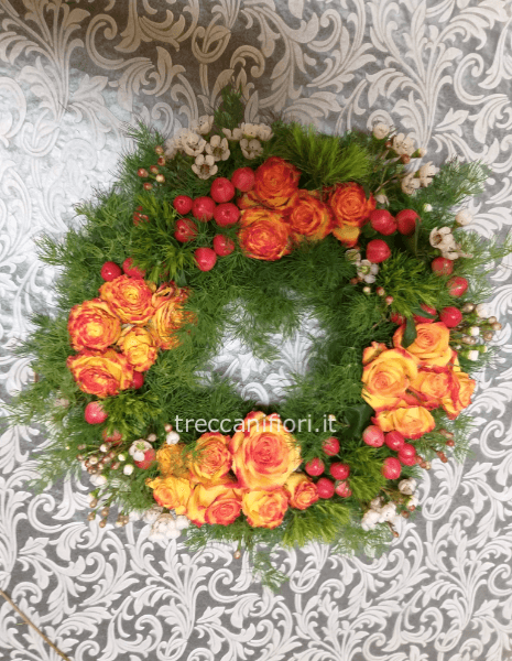 Ghirlanda di roselline e verde